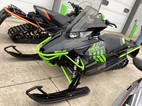 2017 Arctic Cat XF 8000 Cross Country Limited