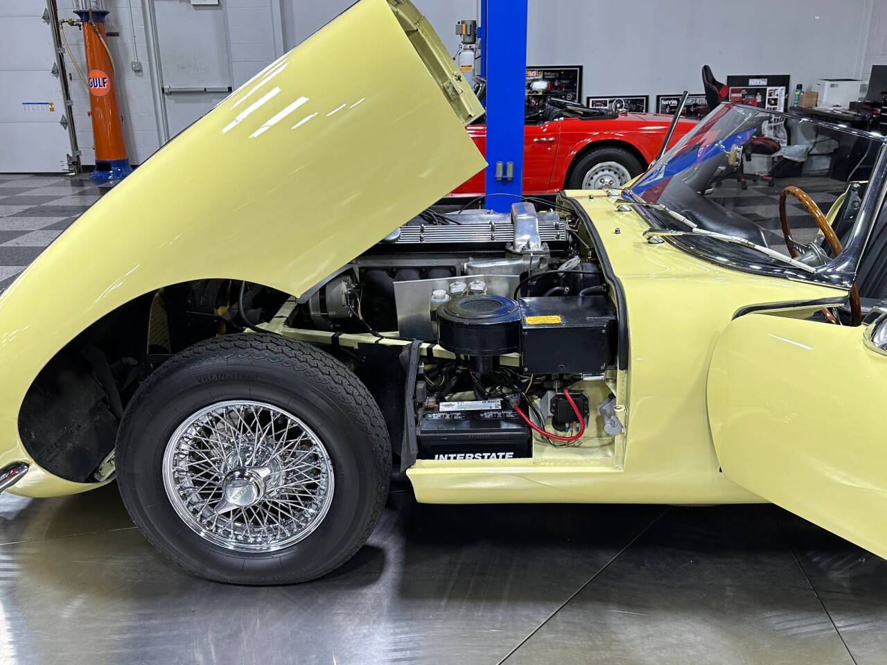 1968 Jaguar E-Type 106