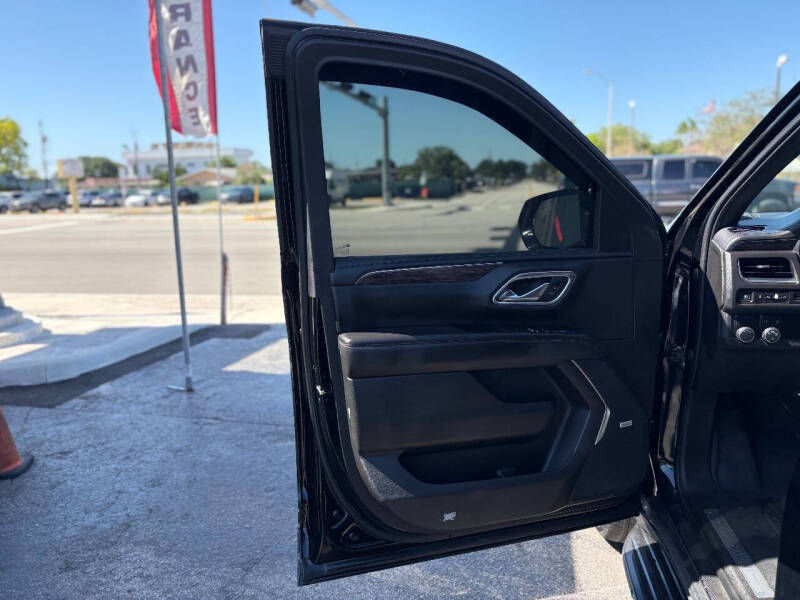 2021 Chevrolet Suburban LT