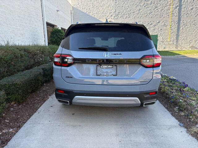 2025 Honda Pilot Touring