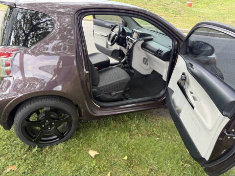 2014 Scion iQ
