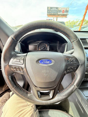 2017 Ford Explorer Sport