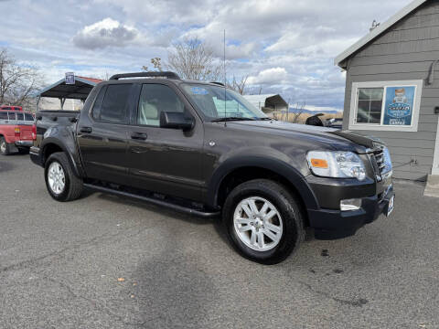 2007 Ford Explorer Sport Trac for sale at GILBERT MOTORS USA LLC in Union Gap WA