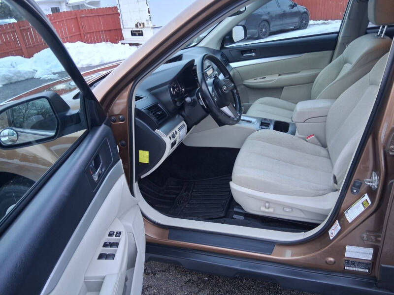2011 Subaru Outback 2.5i Premium
