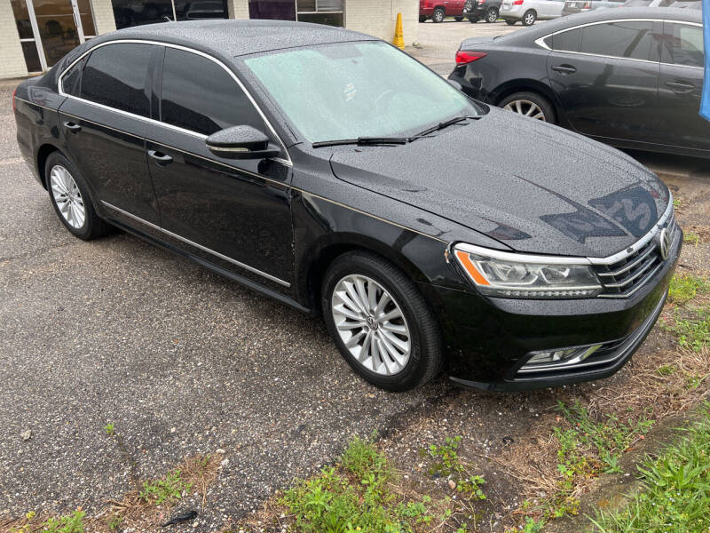 2016 Volkswagen Passat for sale at AUTOMAX OF MOBILE in Mobile AL