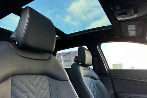 2026 Kia Sportage Plug-In Hybrid X-Line