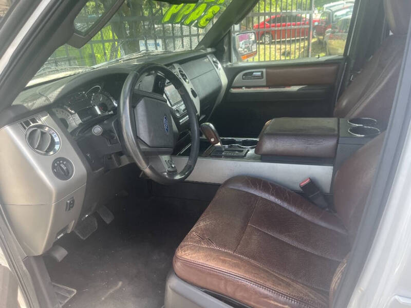 2012 Ford Expedition