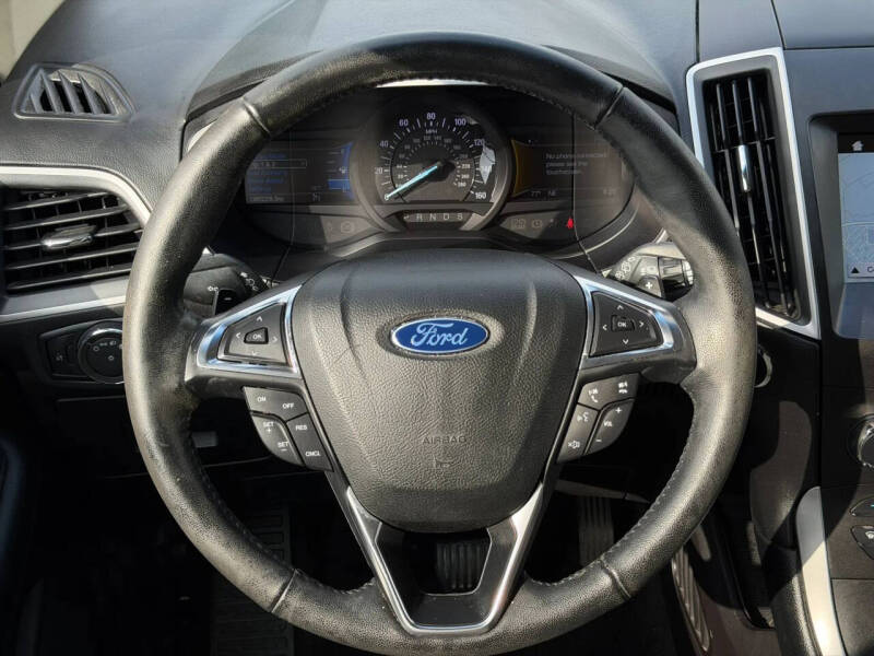 2017 Ford Edge SEL