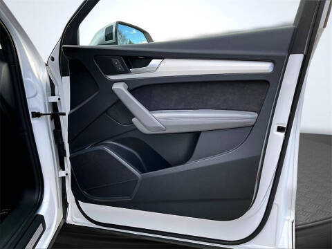 2019 Audi SQ5 3.0T quattro Premium Plus