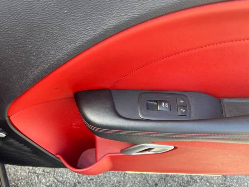 2017 Dodge Challenger R/T