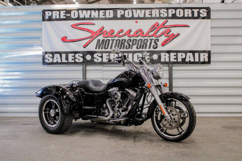 2015 Harley-Davidson Freewheeler