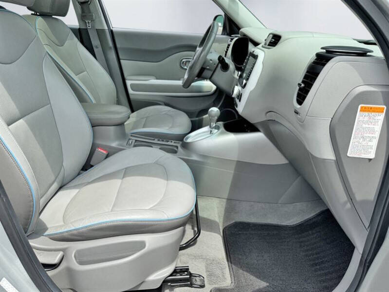 2017 Kia Soul EV +