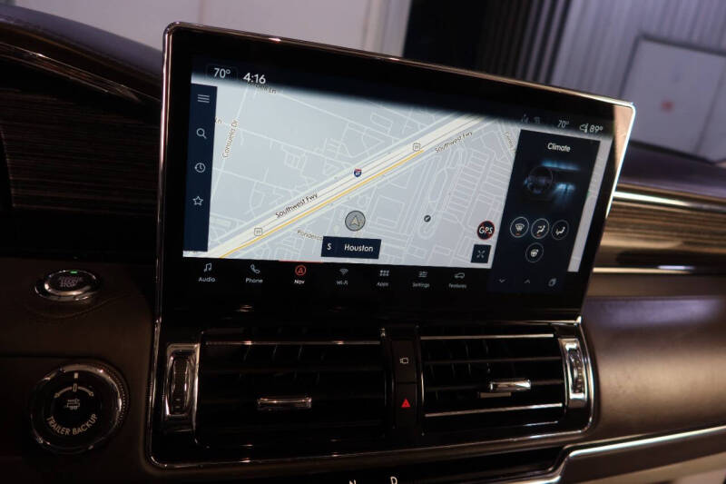 2022 Lincoln Navigator Black Label