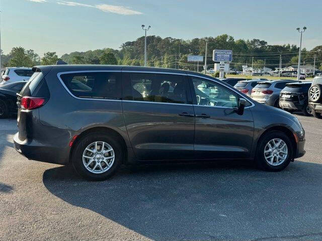 2017 Chrysler Pacifica Touring