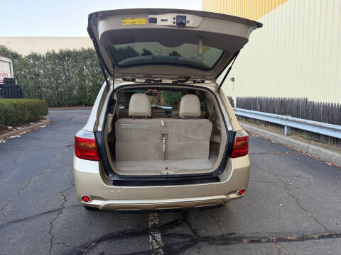 2009 Toyota Highlander Sport