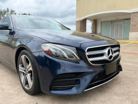 2019 Mercedes-Benz E-Class E 300