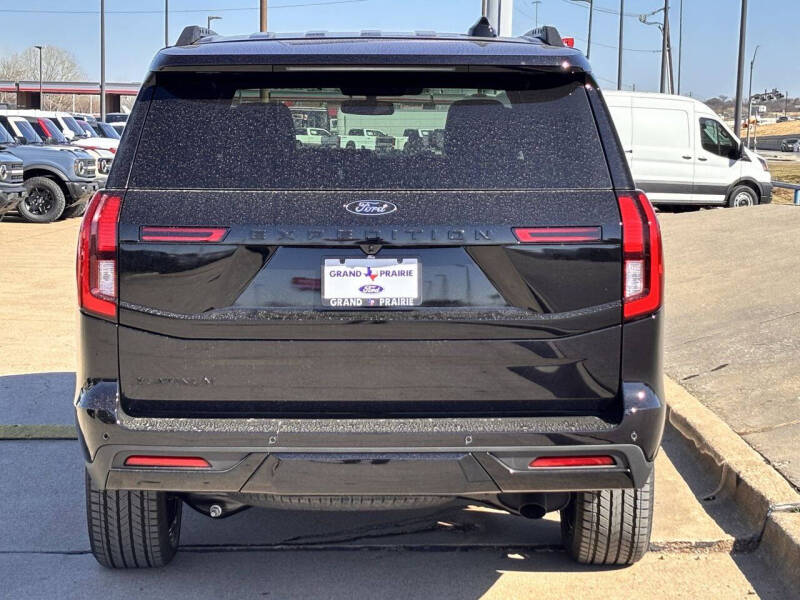 2026 Ford Expedition Platinum
