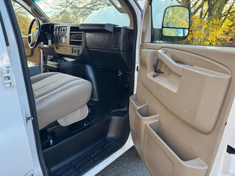 2016 Chevrolet Express 3500