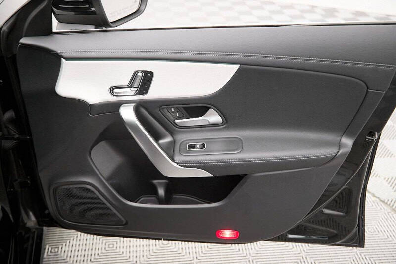 2025 Mercedes-Benz CLA CLA 250 4MATIC