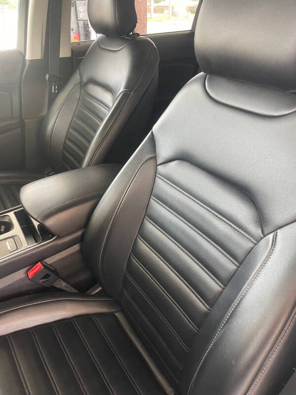 2019 Ford Edge SEL