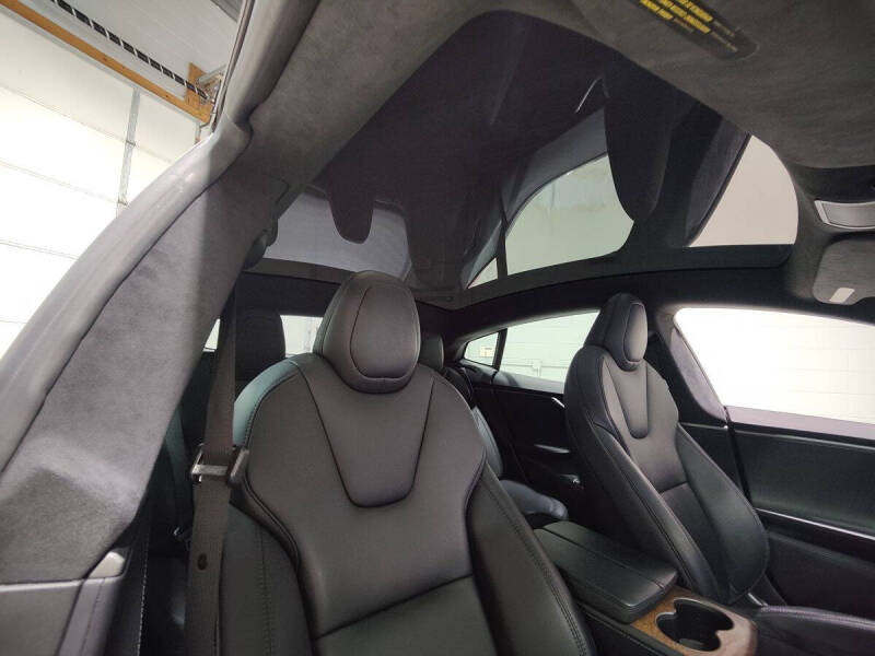 2020 Tesla Model S Long Range Plus