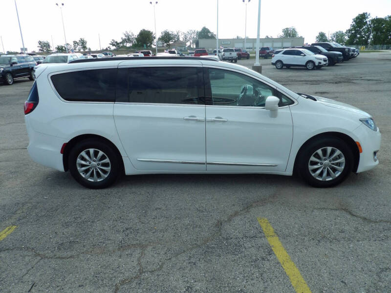 2017 Chrysler Pacifica