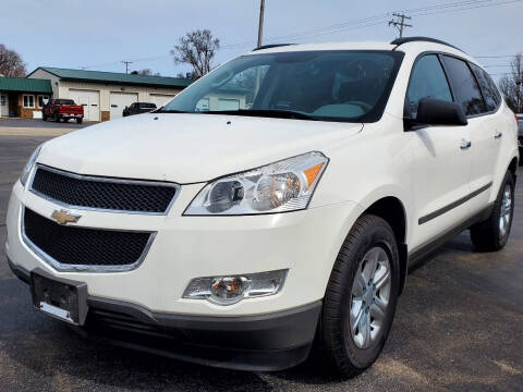 2012 Chevrolet Traverse for sale at Car Castle in Zion IL