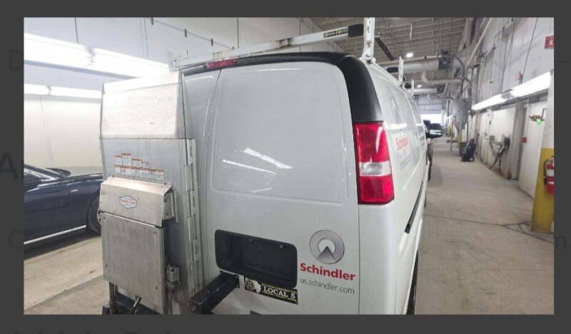 2017 Chevrolet Express 2500