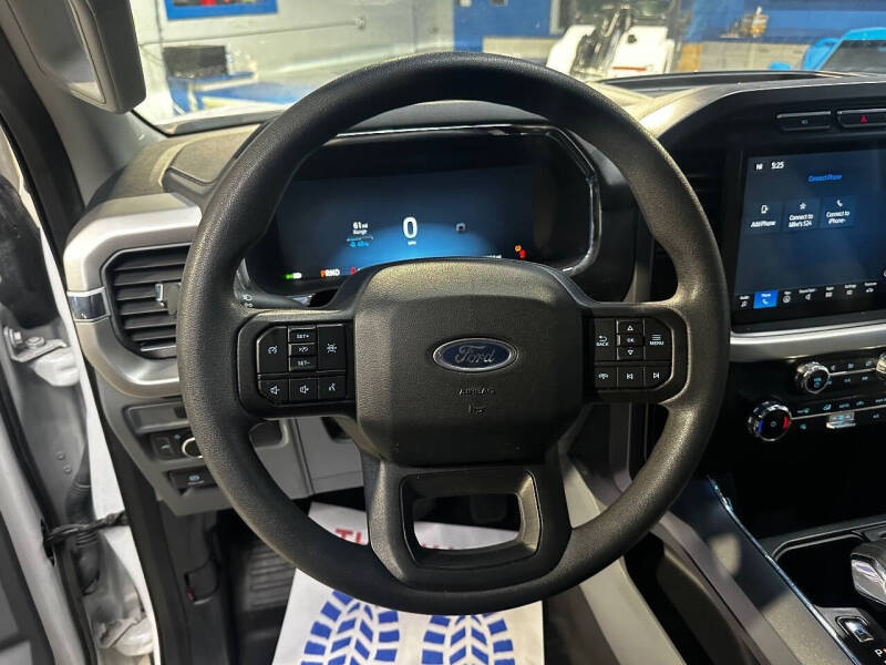 2022 Ford F-150 Lightning Pro