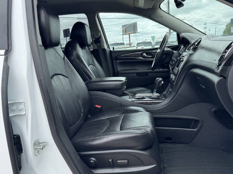 2016 Buick Enclave Leather