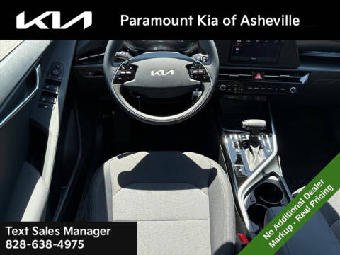 2026 Kia Niro LX