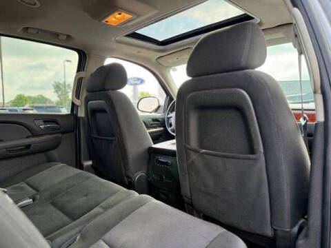 2013 GMC Yukon XL SLE