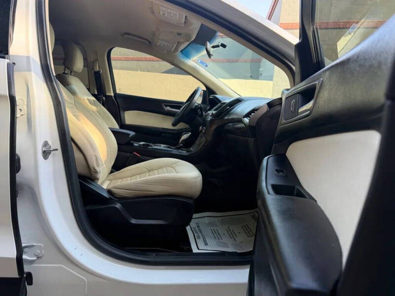 2015 Ford Edge SE