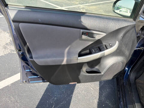 2014 Toyota Prius Two