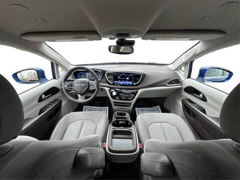 2021 Chrysler Pacifica Touring