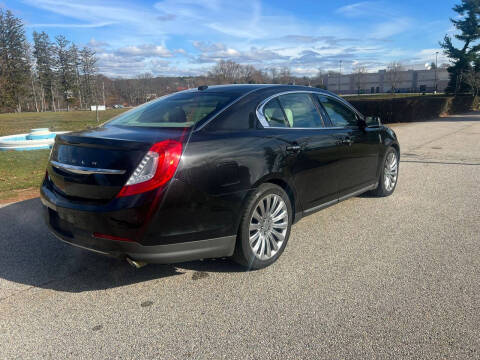 2015 Lincoln MKS