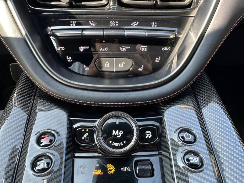 2023 Aston Martin DBX 707