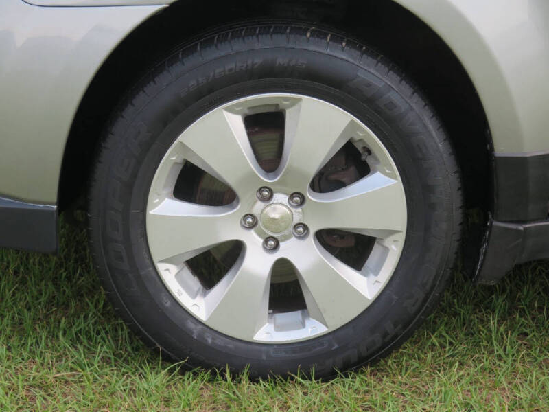 2010 Subaru Outback 2.5i Limited