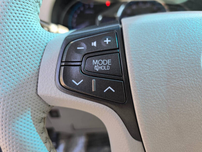 2012 Toyota Sienna