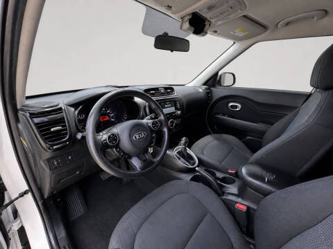 2017 Kia Soul +