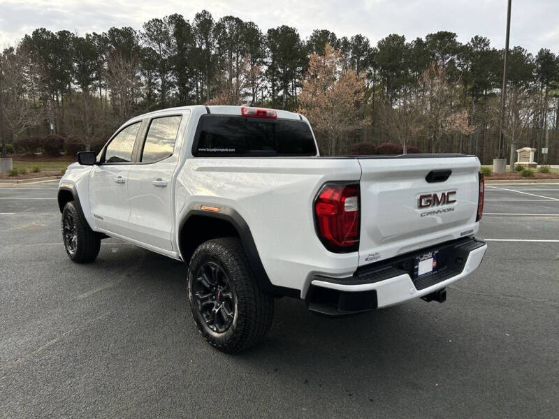 2025 GMC Canyon Elevation