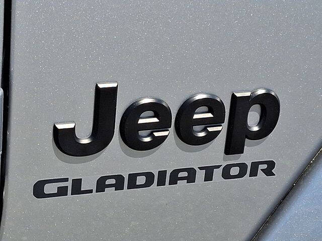 2021 Jeep Gladiator Willys