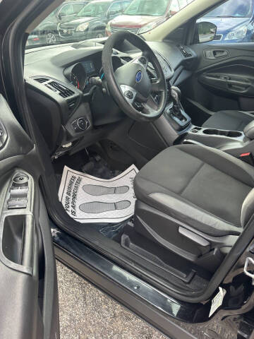 2014 Ford Escape S