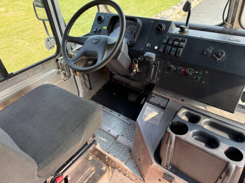 2020 Freightliner MT45 Chassis