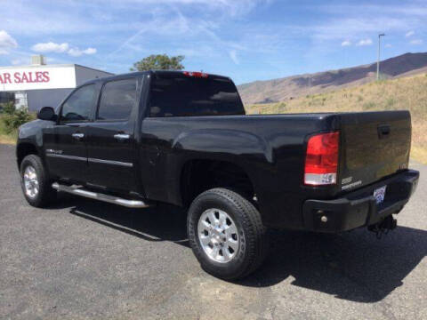 2011 GMC Sierra 2500HD Denali