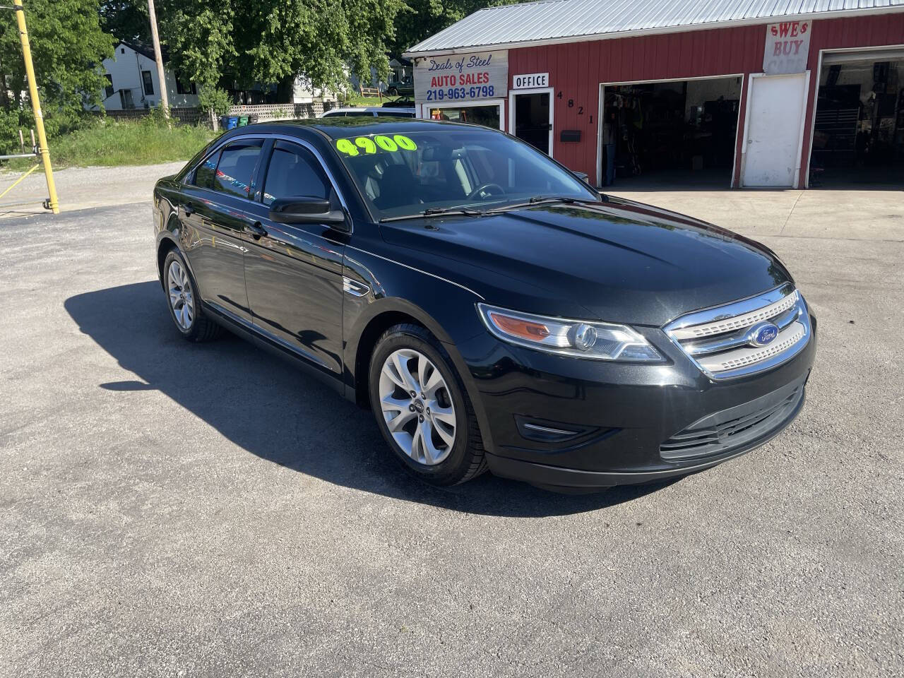 Black 2012 Ford Taurus SEL SEL 4dr Sedan 1