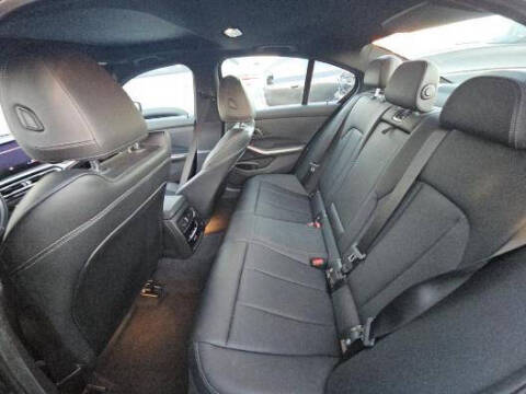 2024 BMW 3 Series 330i