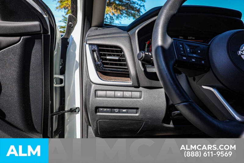 2024 Nissan Rogue Platinum