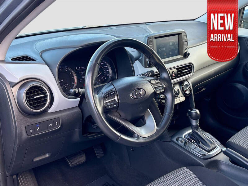 2020 Hyundai Kona SEL