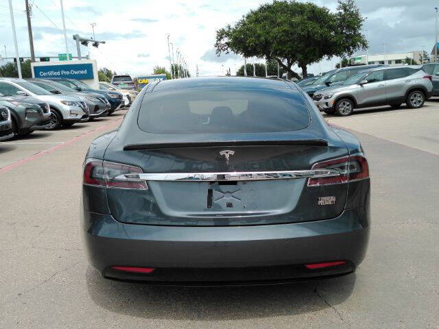 2016 Tesla Model S